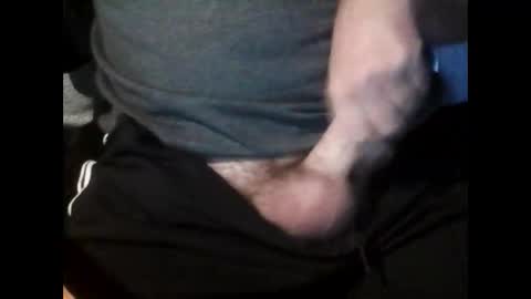 Snapshot of dick185 chatting on 25, 11, 2025 dick185 online show from 25, 11, 2025