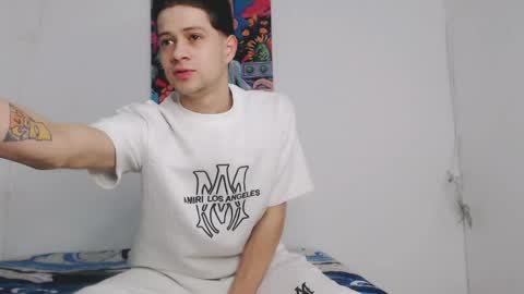 dick_boy_18 online show from 2, 5, 2026