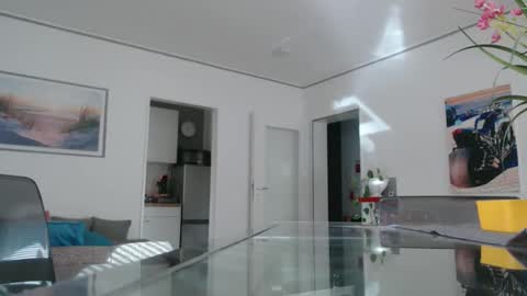 Snapshot of didiegal chatting on 26, 10, 2025 squirtcock online show from 26, 10, 2025