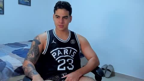 DIEGO CAZAS online show from 8, 6, 2026