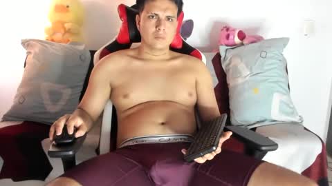 Snapshot of diegodelgado200521 chatting on 12, 6, 2026 alexerdiego online show from 12, 6, 2026