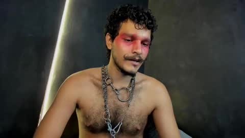 diemond_latinx98 online show from 27, 11, 2025