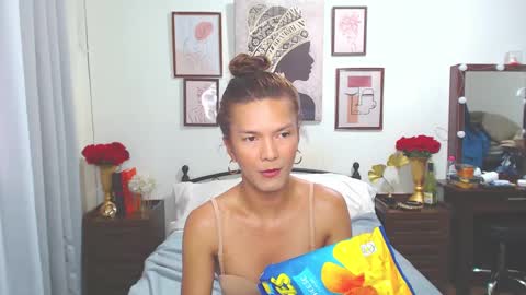 Dennesse online show from 26, 12, 2024