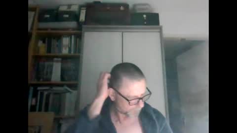 Snapshot of dierenfeld chatting on 13, 1, 2025 dierenfeld online show from 13, 1, 2025