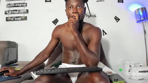 Snapshot of dilaan_carter chatting on 9, 1, 2025 joshua online show from 9, 1, 2025