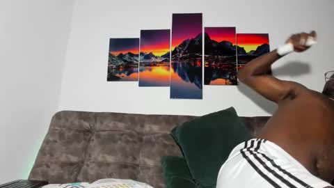 Snapshot of dilaan_carter chatting on 18, 11, 2025 joshua online show from 18, 11, 2025