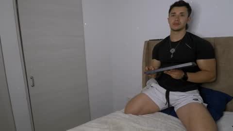 Dilan Coy online show from 9, 3, 2026