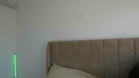 Snapshot of dilan_coy chatting on 10, 6, 2026 Dilan Coy online show from 10, 6, 2026