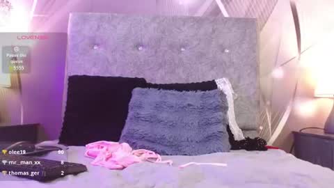 dilan_femboy_ online show from 28, 7, 2026