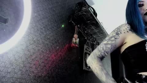 dimmuanddarkness online show from 22, 2, 2025