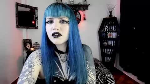 dimmuanddarkness online show from 2, 10, 2025