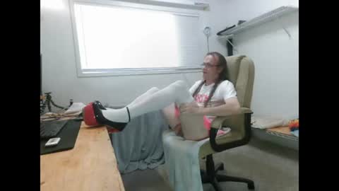 Dinkdork just having a good time online show from 19, 7, 2026