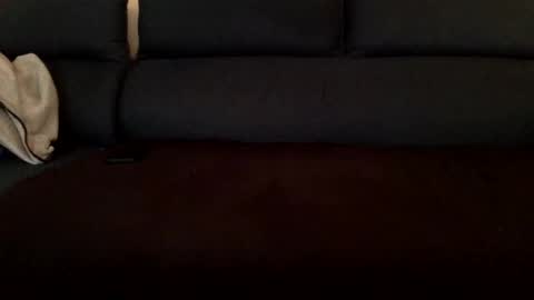 dinnerout1111 online show from 9, 1, 2025