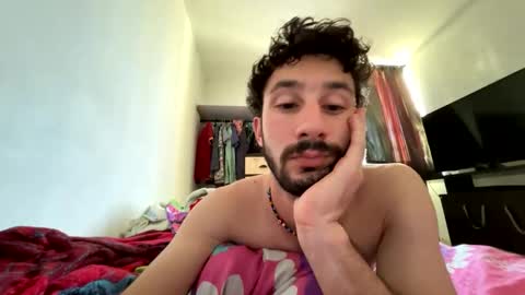 Henry online show from 12, 1, 2025