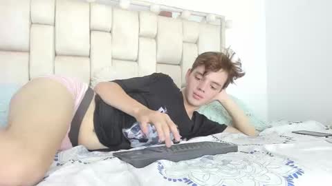 Snapshot of dioniso_69 chatting on 15, 9, 2025 apollo online show from 15, 9, 2025