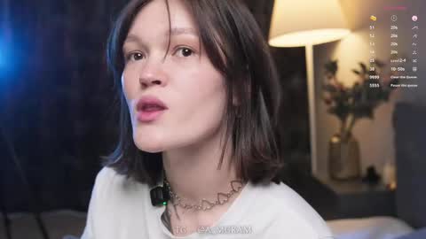 Snapshot of diormelon chatting on 16, 4, 2026 Dior online show from 16, 4, 2026