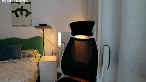 Snapshot of diosa_cadenas chatting on 19, 12, 2024 Anglica A online show from 19, 12, 2024