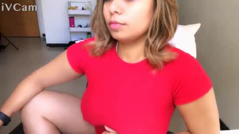 diosadeluniverso_ online show from 21, 10, 2025