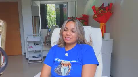 diosadeluniverso_ online show from 13, 3, 2026