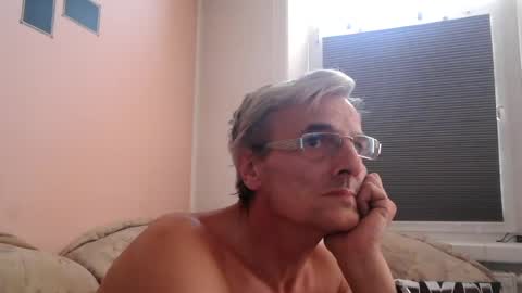 Adam Carla online show from 9, 7, 2026
