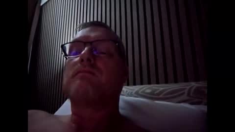 Snapshot of dirkkie1975 chatting on 26, 3, 2026 dirkkie1975 online show from 26, 3, 2026