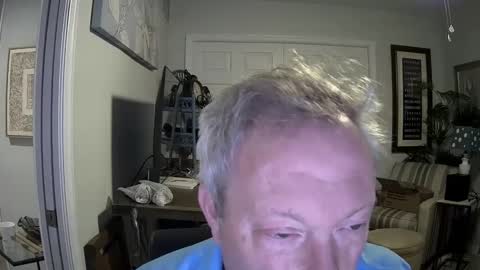 DirtkPitt Fun guy working online show from 5, 1, 2025