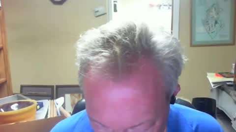 DirtkPitt Fun guy working online show from 18, 9, 2025