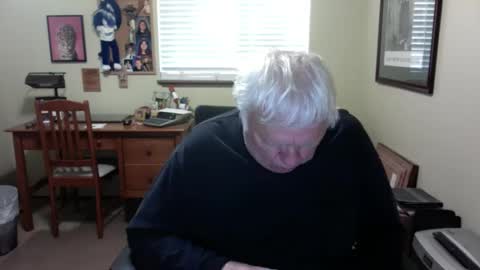 Snapshot of dirtrider195080438 chatting on 11, 6, 2026 dirtrider195080438 online show from 11, 6, 2026