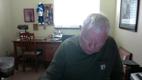 Snapshot of dirtrider195080438 chatting on 19, 6, 2026 dirtrider195080438 online show from 19, 6, 2026