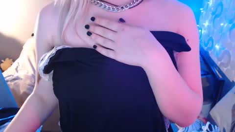 Dirty Kiss69 online show from 4, 2, 2025