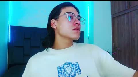 dirty model online show from 26, 9, 2025