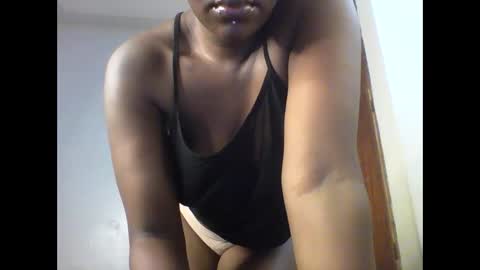 ELLE online show from 12, 1, 2026