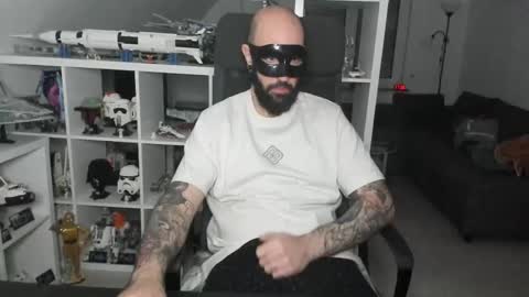 Robert online show from 6, 11, 2025