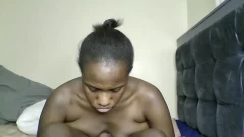 Snapshot of dirtybugg chatting on 28, 6, 2026 dirtybugg online show from 28, 6, 2026