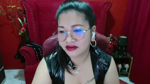 Snapshot of dirtyfungirl chatting on 10, 1, 2026 LatexQueen online show from 10, 1, 2026
