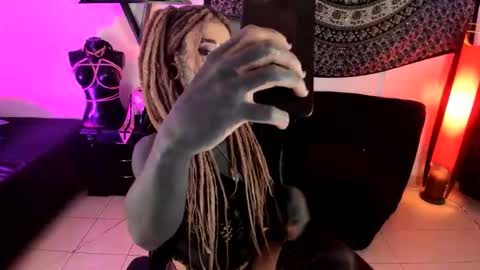 Snapshot of dirtyonix chatting on 15, 2, 2026 ONIX online show from 15, 2, 2026