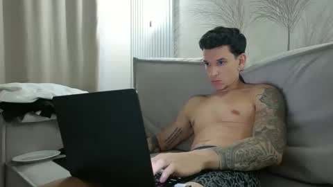 Snapshot of dirtyprettyboi chatting on 21, 5, 2026 buy tokens with link online show from 21, 5, 2026