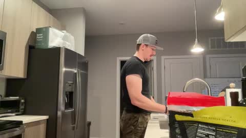 JustinDulgeXXX online show from 6, 3, 2025