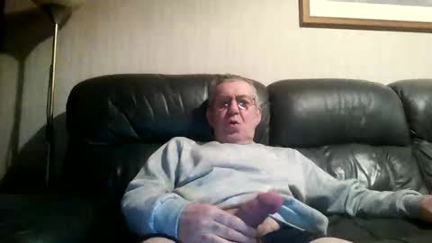 Snapshot of discovery63 chatting on 9, 12, 2024 discovery63 online show from 9, 12, 2024