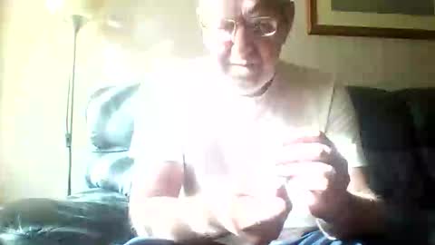 Snapshot of discovery63 chatting on 5, 10, 2025 discovery63 online show from 5, 10, 2025