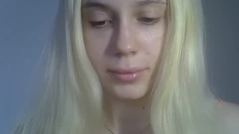 DitaMilton online show from 10, 4, 2026