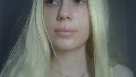 DitaReVirax online show from 3, 4, 2026