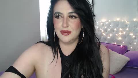 ditta_von_teesee_ online show from 14, 12, 2024