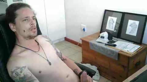 Snapshot of diverminnaar chatting on 5, 12, 2024 diverminnaar online show from 5, 12, 2024