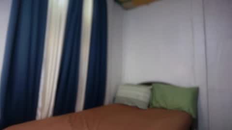 DIVINA online show from 17, 6, 2026