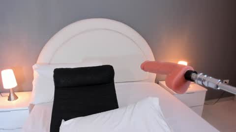 Snapshot of divine_sin chatting on 25, 1, 2025 divine_sin online show from 25, 1, 2025