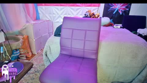 Jade Divyne online show from 15, 12, 2024