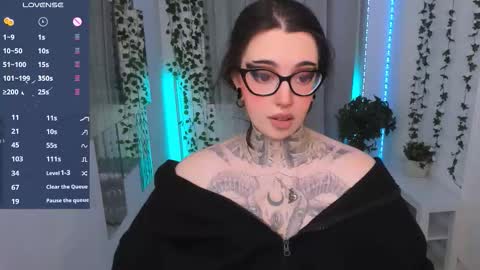 dixipixi_ online show from 22, 3, 2026