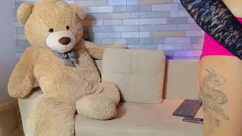 Snapshot of dixypalmer chatting on 14, 6, 2026 DixyPalmer online show from 14, 6, 2026