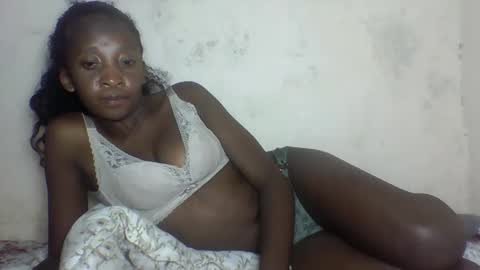 Snapshot of djamellah chatting on 7, 4, 2026 djamellah online show from 7, 4, 2026